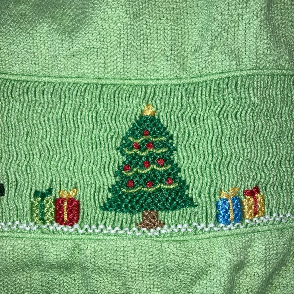 Royal Child Christmas Longalls Santa Tree Slay Presents Green Smocked 6m - Picture 6 of 12